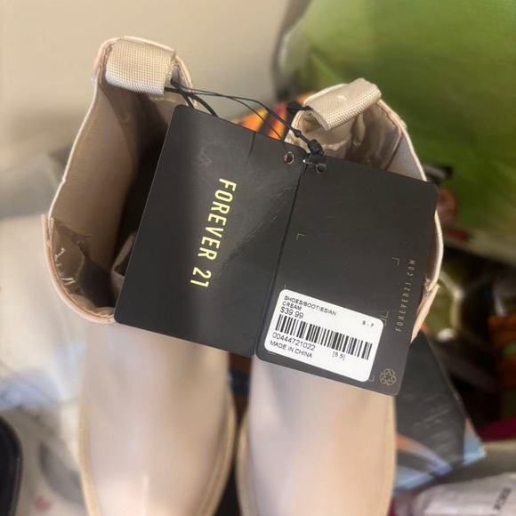 Boots - Picture 2 of 4